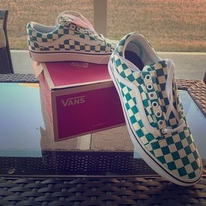 Checkerboard vans women size 8